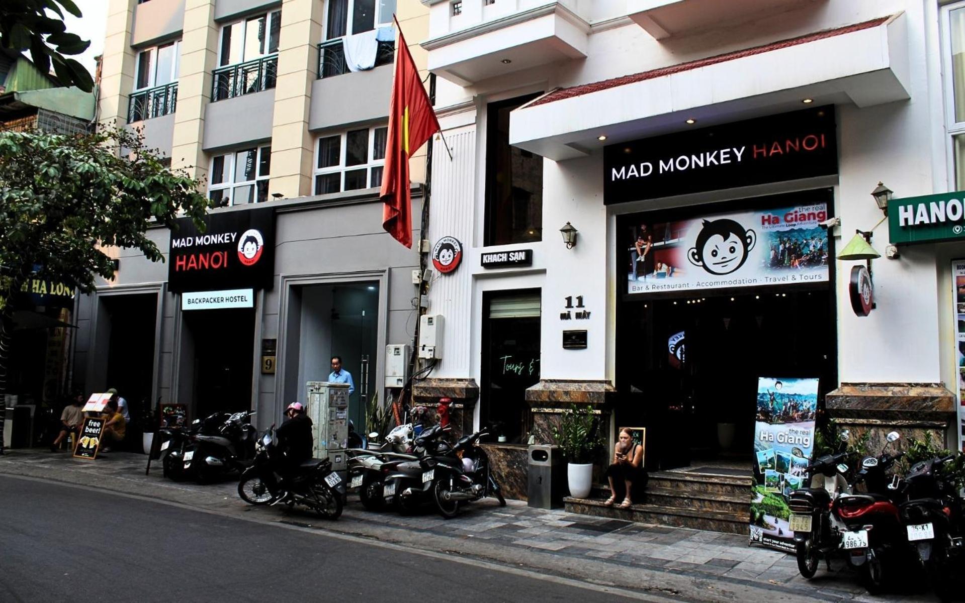Mad Monkey Hanoi Hostel Екстериор снимка
